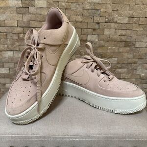 Women Air Force One - Rare Colorway Blush Pink - Great Condition